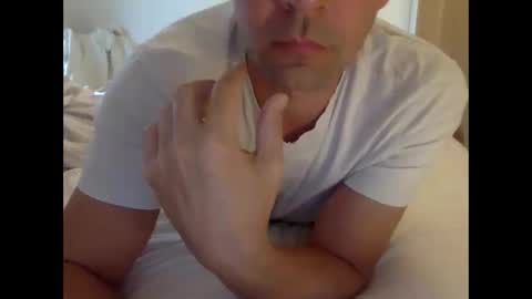 Snapshot of henryhipster chatting on October 6, 6:11 am Henryhipster  sub  spank useme new Europe Twink kiss first fit kinky naughty online show from October 6, 6:11 am