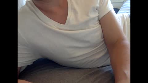 Snapshot of henryhipster chatting on May 27, 7:38 am Henryhipster sub spank useme new Europe Twink kiss first fit kinky naughty online show from May 27, 7:38 am
