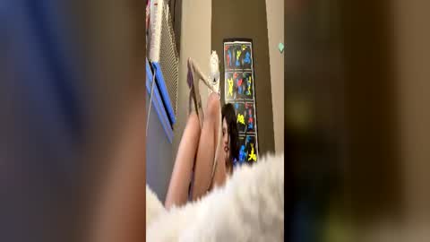 Hentai KittyXx online show from June 25, 3:27 pm
