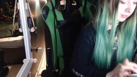 Snapshot of hentaishiing chatting on November 20, 10:53 pm Hentaishiing online show from November 20, 10:53 pm