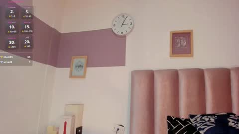 Snapshot of hera_godess chatting on January 26, 3:25 pm Hera godes online show from January 26, 3:25 pm