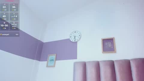 Snapshot of hera_godess chatting on February 3, 6:49 pm Hera godes online show from February 3, 6:49 pm