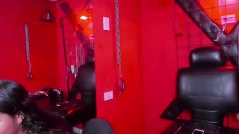 hera n zeus online show from December 15, 6:56 pm