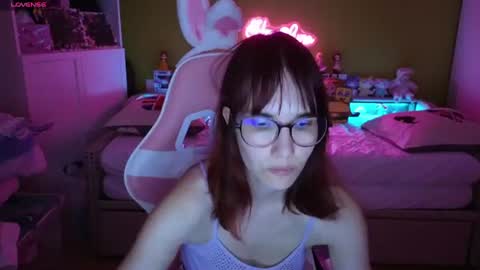 HeraLuna  online show from July 23, 8:51 pm
