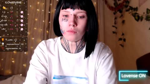 Snapshot of herbal_helpmepls chatting on December 17, 11:16 pm dirty Diana online show from December 17, 11:16 pm