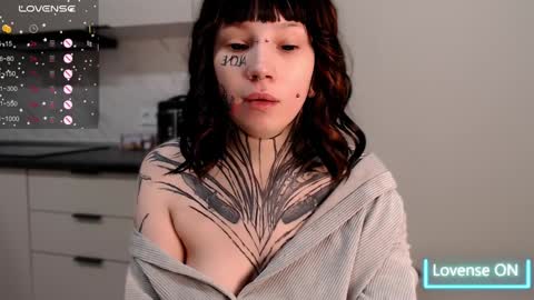 Snapshot of herbal_helpmepls chatting on December 26, 10:52 pm dirty Diana online show from December 26, 10:52 pm