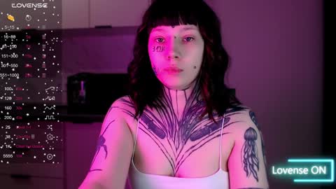 Snapshot of herbal_helpmepls chatting on January 10, 5:47 am dirty Diana online show from January 10, 5:47 am