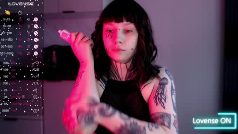 Snapshot of herbal_helpmepls chatting on January 10, 11:33 am dirty Diana online show from January 10, 11:33 am