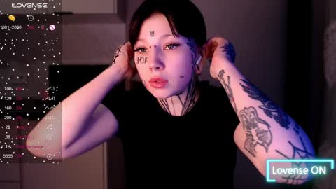 Snapshot of herbal_helpmepls chatting on January 17, 9:50 pm dirty Diana online show from January 17, 9:50 pm