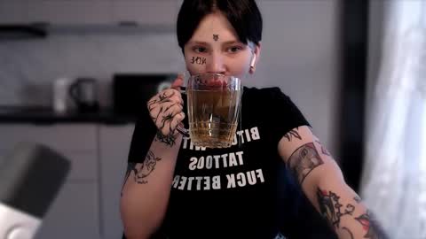 Snapshot of herbal_helpmepls chatting on February 15, 1:49 pm dirty Diana online show from February 15, 1:49 pm