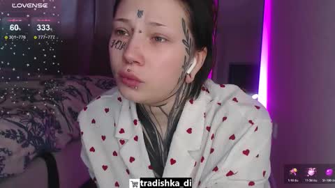 Snapshot of herbal_helpmepls chatting on December 3, 10:35 am dirty Diana online show from December 3, 10:35 am