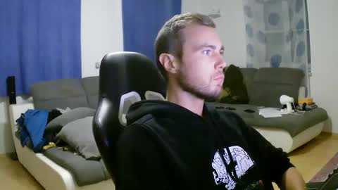 John Pearl online show from October 19, 5:24 pm