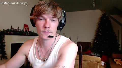 Snapshot of hercules__ chatting on January 14, 4:29 pm Gregblonde Alextattoo online show from January 14, 4:29 pm