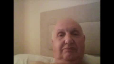 Snapshot of herdsman3 chatting on December 20, 12:29 am herdsman3 online show from December 20, 12:29 am
