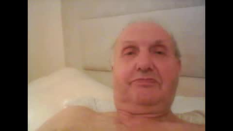 Snapshot of herdsman3 chatting on February 21, 11:39 pm herdsman3 online show from February 21, 11:39 pm