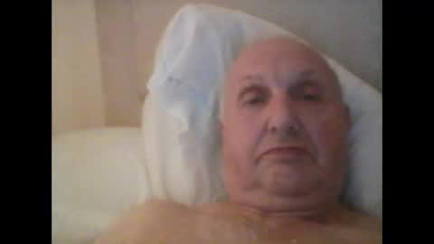 Snapshot of herdsman3 chatting on April 19, 10:34 pm herdsman3 online show from April 19, 10:34 pm