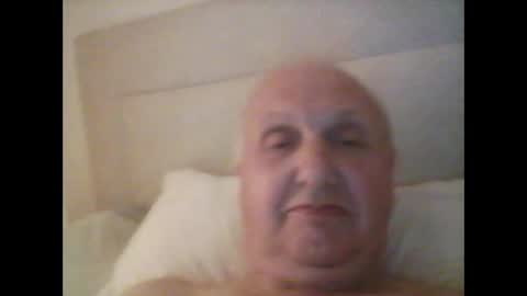 Snapshot of herdsman3 chatting on May 20, 9:54 pm herdsman3 online show from May 20, 9:54 pm