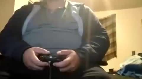 Snapshot of hereforbootyyy chatting on January 10, 12:04 pm Hereforbootyyyy online show from January 10, 12:04 pm