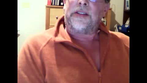 Snapshot of hereford66 chatting on April 18, 6:45 pm hereford66 online show from April 18, 6:45 pm