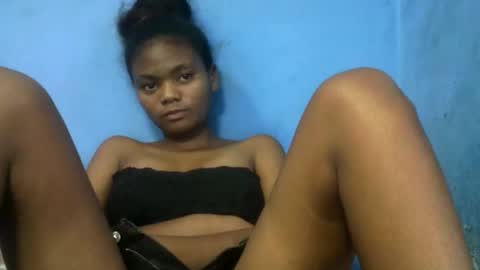 herisse01 online show from April 28, 6:57 pm