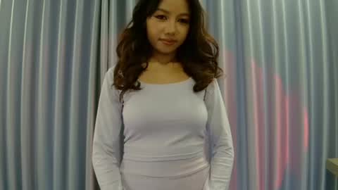 Snapshot of hersheys_aran chatting on August 5, 8:17 am Aran online show from August 5, 8:17 am