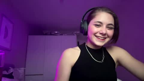 Juliana online show from April 16, 4:41 pm