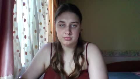 hess_luna_ online show from September 22, 9:11 am