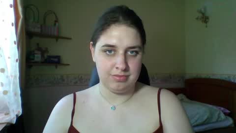 Snapshot of hess_luna_ chatting on May 29, 9:07 am hess_luna_ online show from May 29, 9:07 am