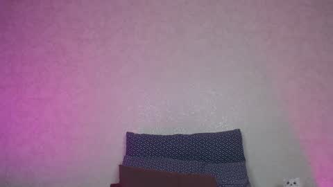 Snapshot of hesssa chatting on December 20, 2:49 pm Hesssa Prime time  The broadcasts start at 3am and 3 pm London time  online show from December 20, 2:49 pm