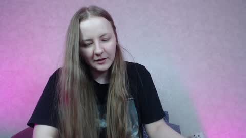 Snapshot of hesssa chatting on January 29, 2:32 pm Hesssa Prime time  The broadcasts start at 3am and 3 pm London time  online show from January 29, 2:32 pm