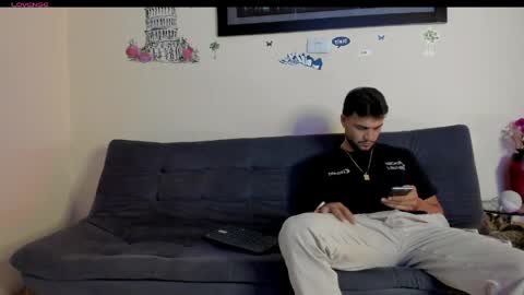 yeis online show from April 2, 8:50 pm