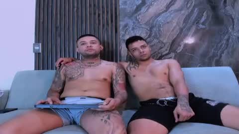 heteros men online show from October 14, 2:12 am