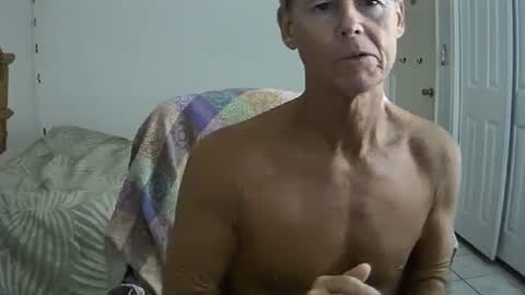 hewes1 online show from September 14, 11:37 pm