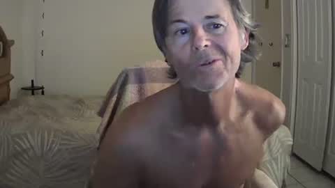 hewes1 online show from April 17, 9:56 am