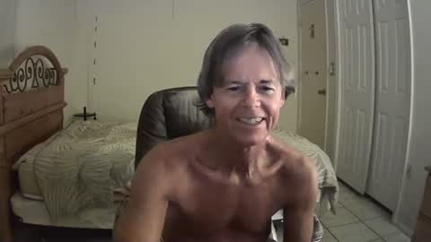 Snapshot of hewes1 chatting on May 1, 7:57 am hewes1 online show from May 1, 7:57 am