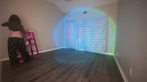 Snapshot of hexivu chatting on December 15, 3:56 am salem online show from December 15, 3:56 am