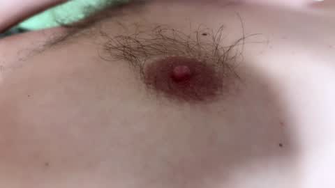 Snapshot of hey_arnold chatting on December 17, 9:16 pm Arnold online show from December 17, 9:16 pm