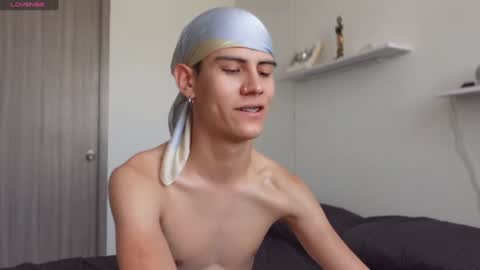 hey_cesard online show from February 6, 2:04 pm