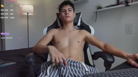 hey_cesard online show from September 11, 12:38 pm