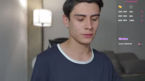 hey_cesard online show from April 24, 8:33 pm