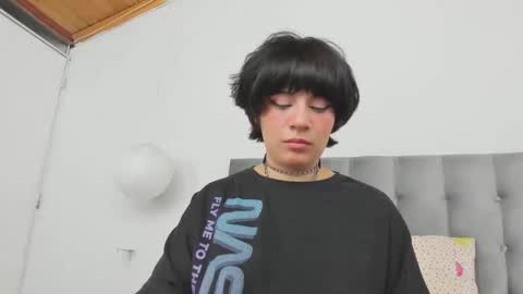 Noraly  online show from February 10, 7:47 am