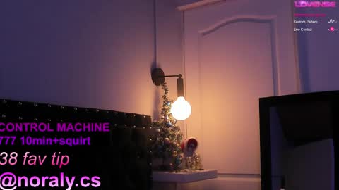 Noraly  online show from November 24, 4:12 am