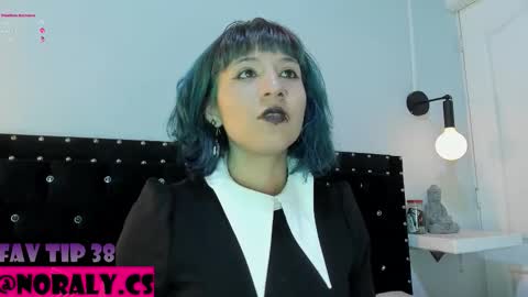 Noraly  online show from March 16, 5:44 am