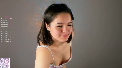 Laura online show from April 29, 1:21 am