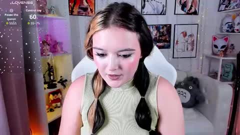 Snapshot of heymarybaby chatting on September 15, 9:09 am Amazing Mary  online show from September 15, 9:09 am