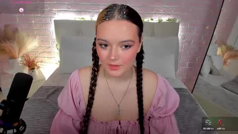 Snapshot of heymarybaby chatting on September 19, 5:09 am Amazing Mary  online show from September 19, 5:09 am