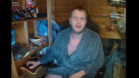 H Dawg online show from April 3, 11:14 pm