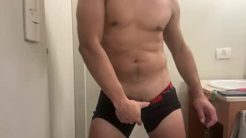 hhernan1 online show from March 17, 5:00 am