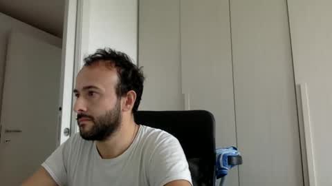 hhombre online show from October 17, 9:01 am