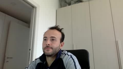 hhombre online show from November 17, 10:32 am